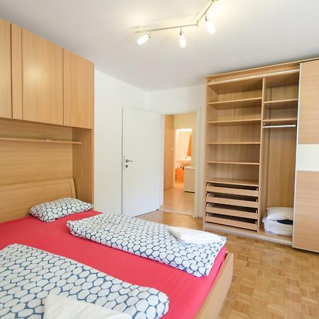 Apartment Near The Train Station Ljubljana Bagian luar foto